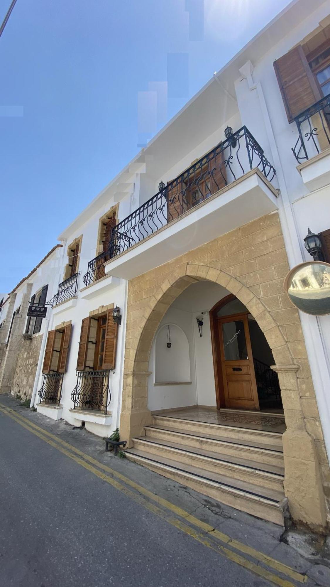Bellapais Abbey Boutique Hotel キレニア エクステリア 写真